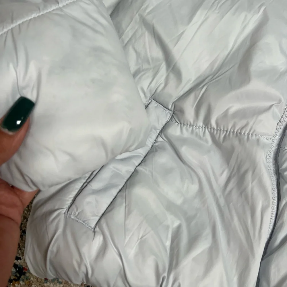 Girls Old Navy puffer jacket